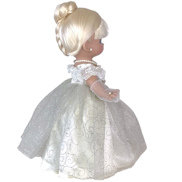 Precious Moments Bride Princess Doll Wedding Blonde Hair w Stand 13 in Vintage - Picture 4 of 16